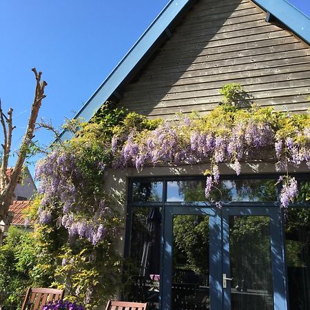 莲花住宿加早餐旅馆 胡弗拉肯 外观 照片